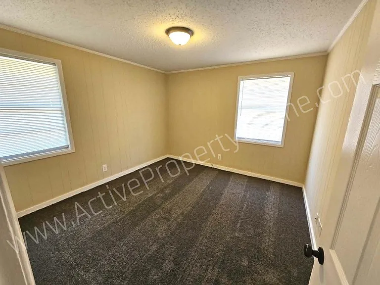 4126 Ayers Rd — Photo 6
