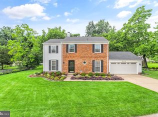 523 Fillmore St, Herndon, VA 20170