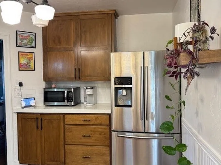 2324 S Jefferson St — Photo 6