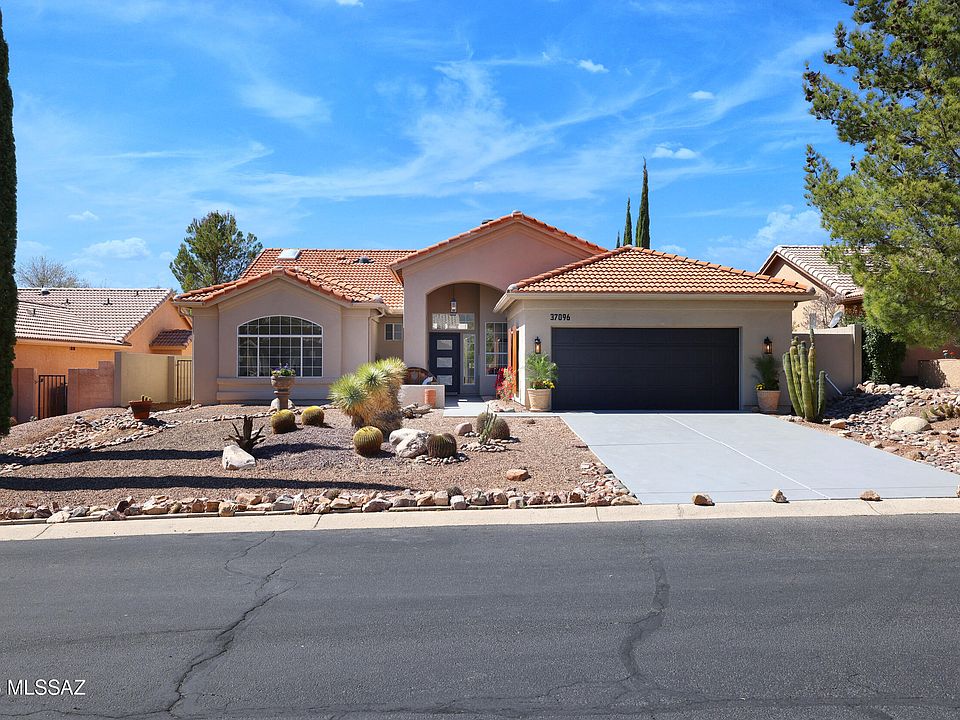 1st image of 37096 S Canyon View Dr