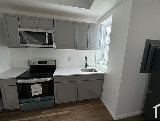 3rd image of 4132 Leidy Ave #2