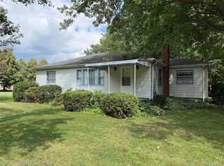 47164 North Ave, Macomb, MI 48042