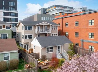 4527 41st Ave SW APT 102, Seattle, WA 98116