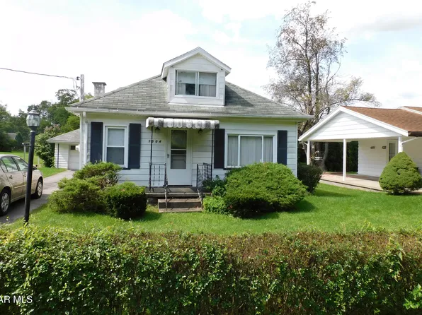 1504 Princeton Rd, Altoona, PA 16602