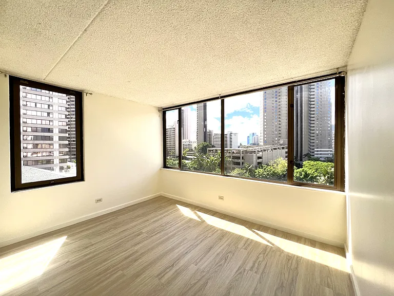 411 Hobron Ln #814 — Photo 12