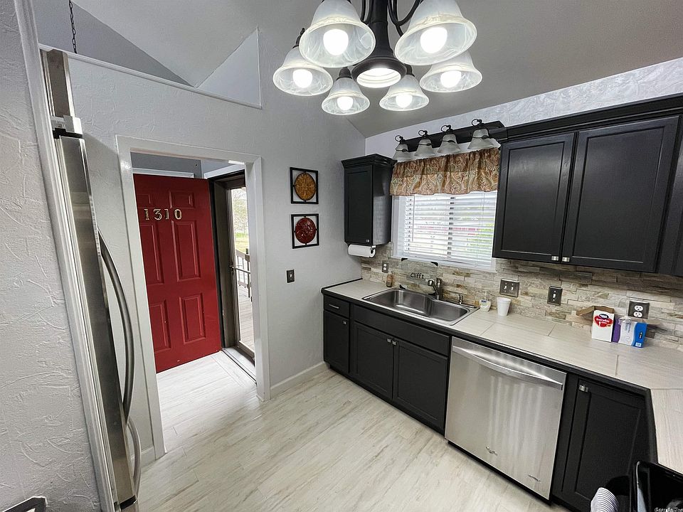 East Of Eden Cove 1808 W Main St Heber Springs AR Zillow