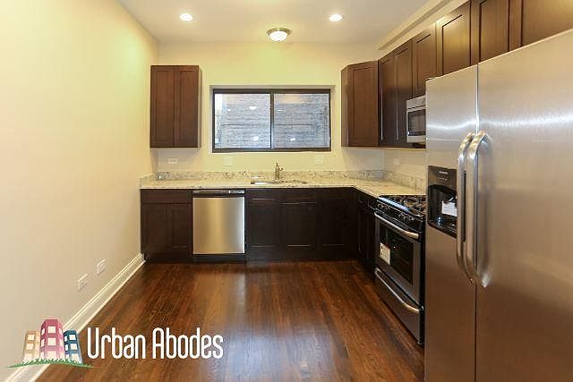 1st image of 527 W Barry Ave #Ua3s