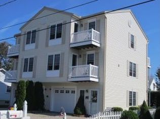 3B Gentian Rd, Hampton, NH 03842