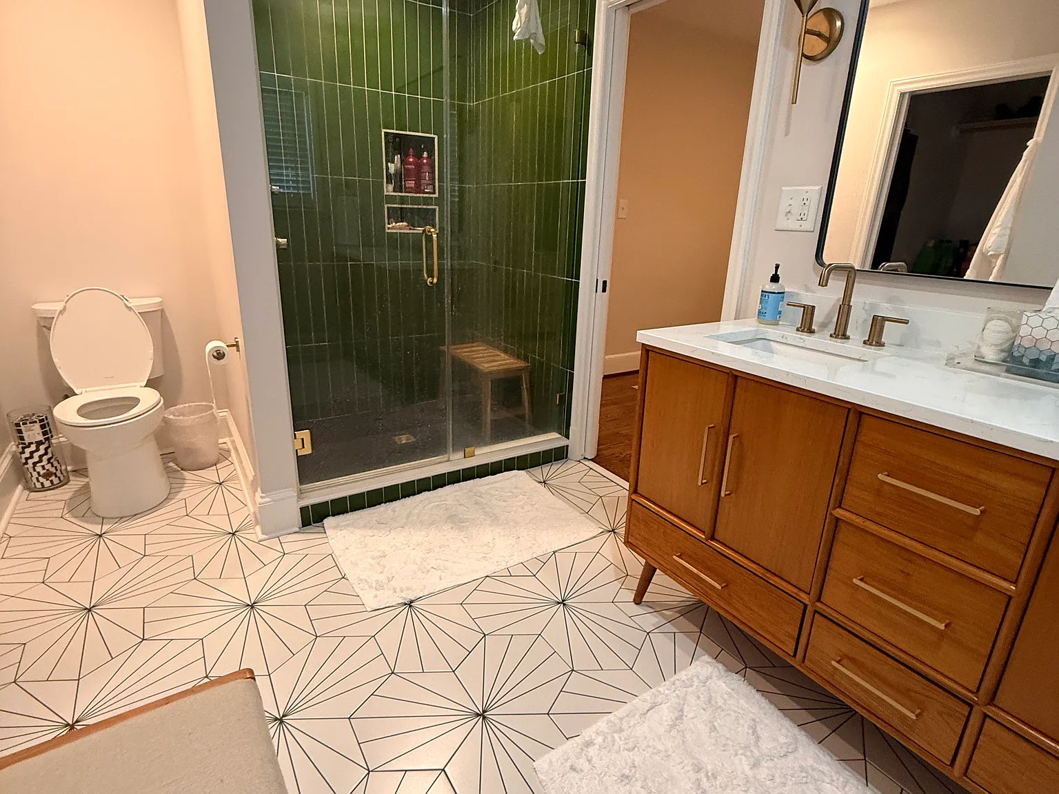 4 bed, 2.5 bath, 2053 sqft, $6,295 — Photo 3