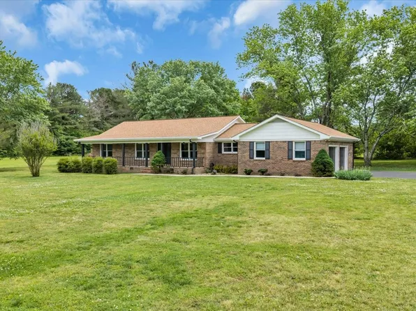 721 Turkey Creek Dr, Tullahoma, TN 37388