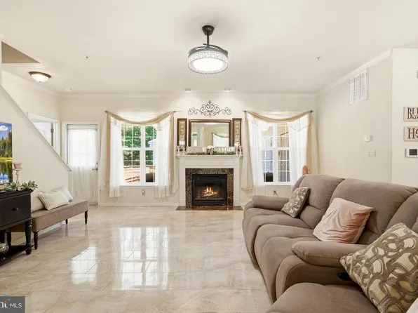 8005 Tiki Pl, Nanjemoy, MD 20662