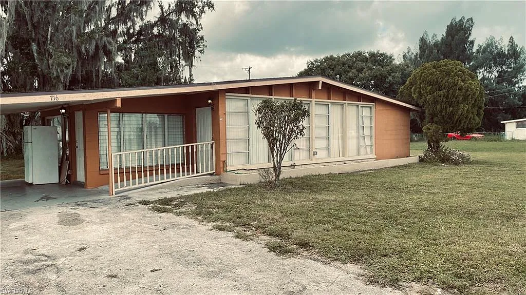 Lehigh Acres — Photo 1