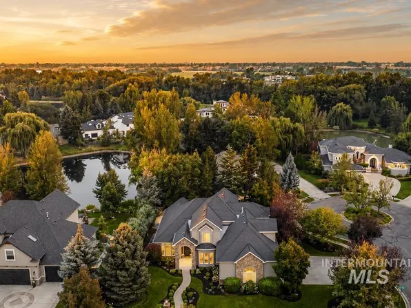 1199 E Rivers End Dr, Eagle, ID 83616