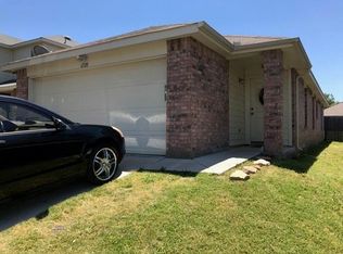 6520 Meadow Way Ln, Fort Worth, TX 76179