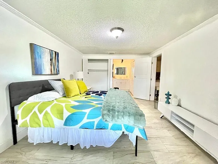 5385 Treetops Dr #I — Photo 11