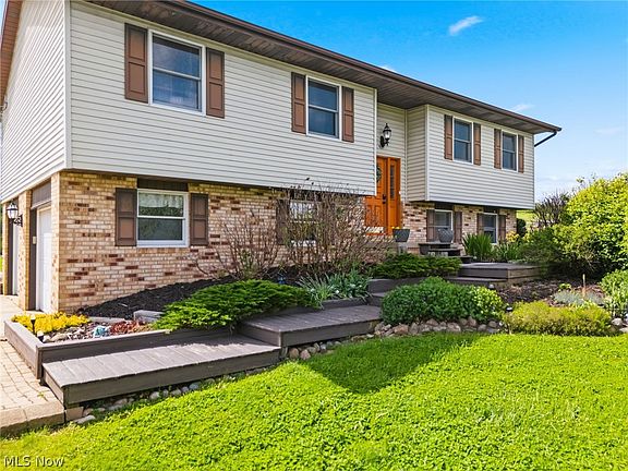 4th image of 9085 Willowdale Ave SE
