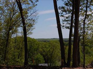 47 Womantam Ln, Cumberland, RI 02864