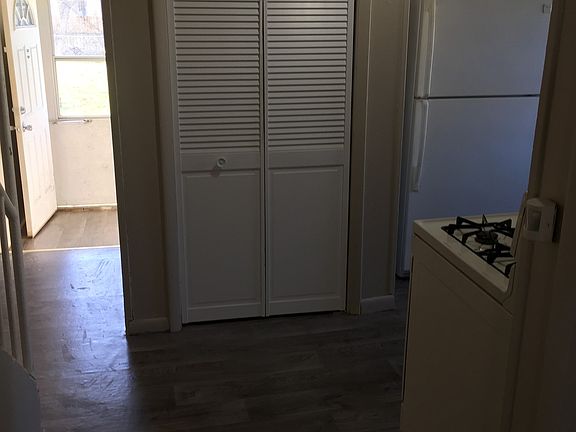 5th image of 4718 Payton Ave