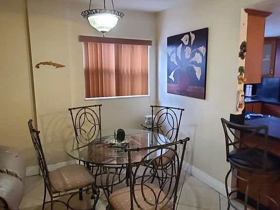 4th image of 16450 Miami Drive #208