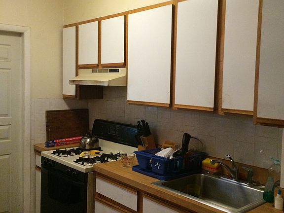 3rd image of 2679 Hubbard St #1