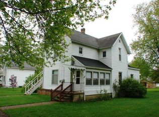 604 E Newark St, Ithaca, MI 48847