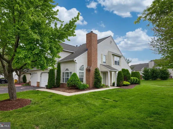 119 Hickory Ln, Reading, PA 19610