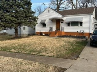 8589 Harold Dr, Saint Louis, MO 63134