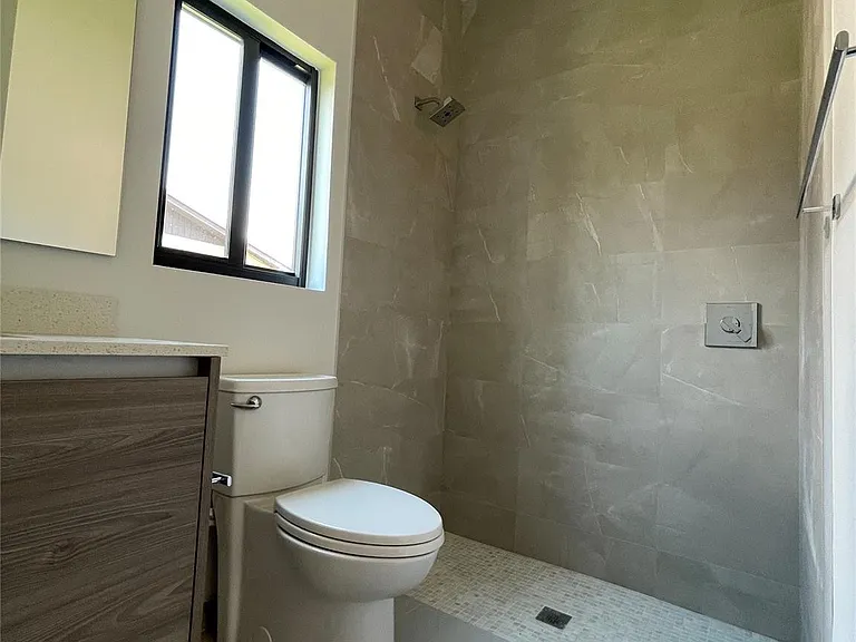 4741 SW 135th Pl — Photo 12