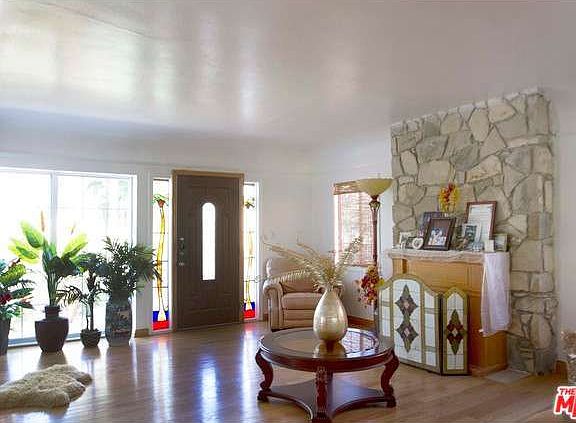 2nd image of 4704 Brynhurst Ave