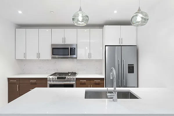 Rented by Compass | media 2