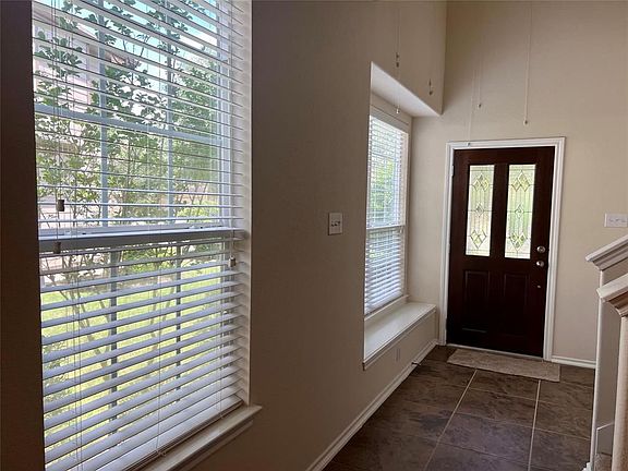 2nd image of 24510 Folkstone Cir