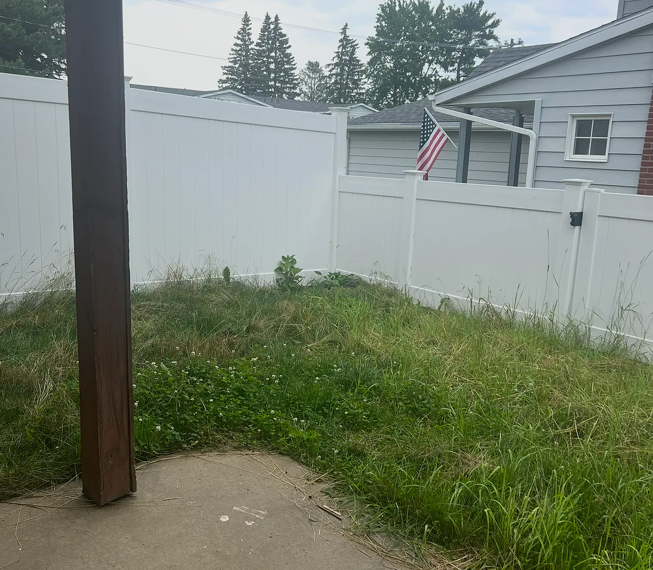 3 bed, 1409 sqft, $2,400 — Photo 4