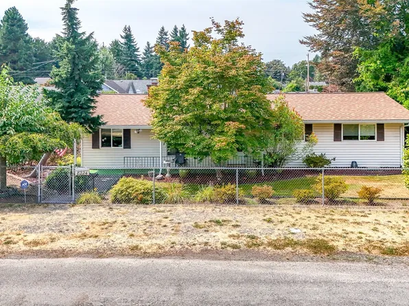 8224 E C Street, Tacoma, WA 98404