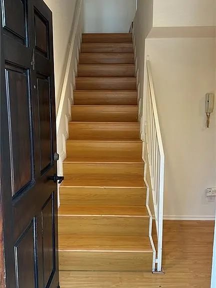 421 Porter St #4 — Photo 1