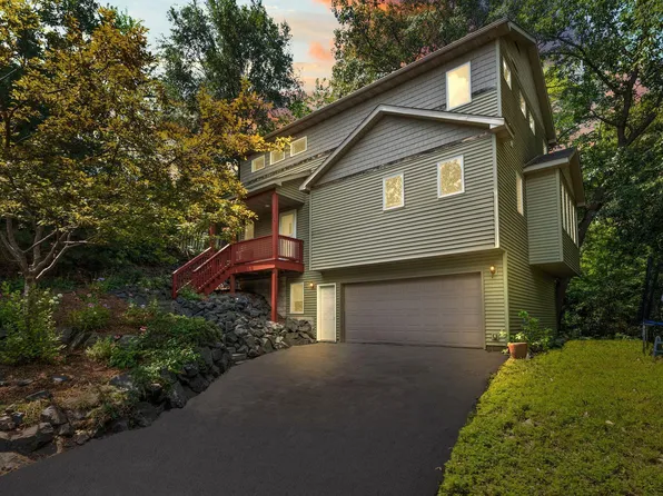 1627 Willis Ave, South Saint Paul, MN 55075