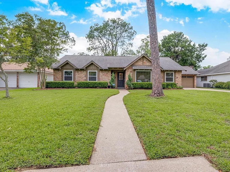 2615 Rosefield Dr — Photo 26