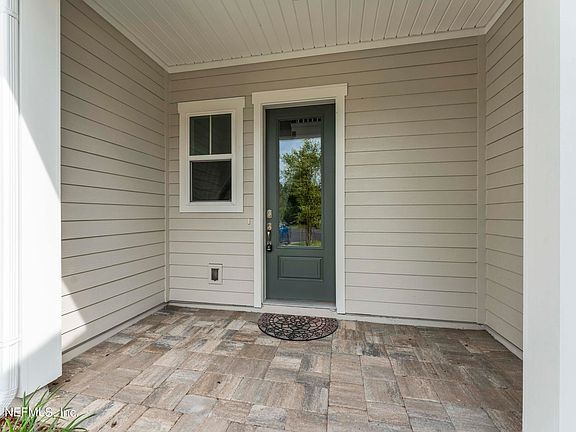 2nd image of 106 White Cypress Dr