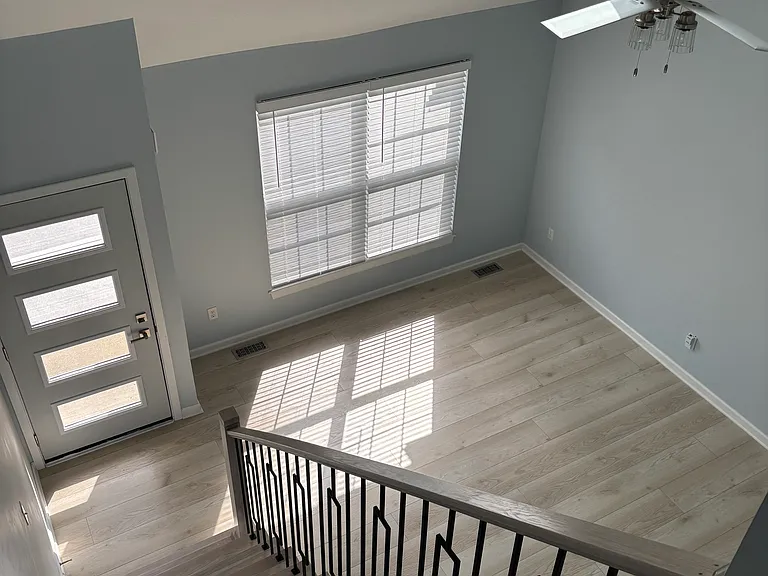 14908 Riggs St — Photo 18