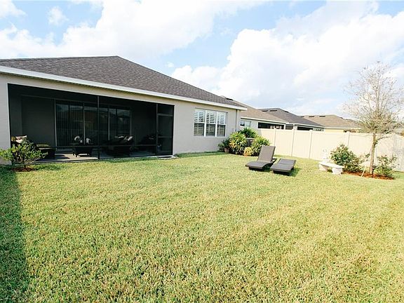 3rd image of 17520 Buckingham Garden Dr