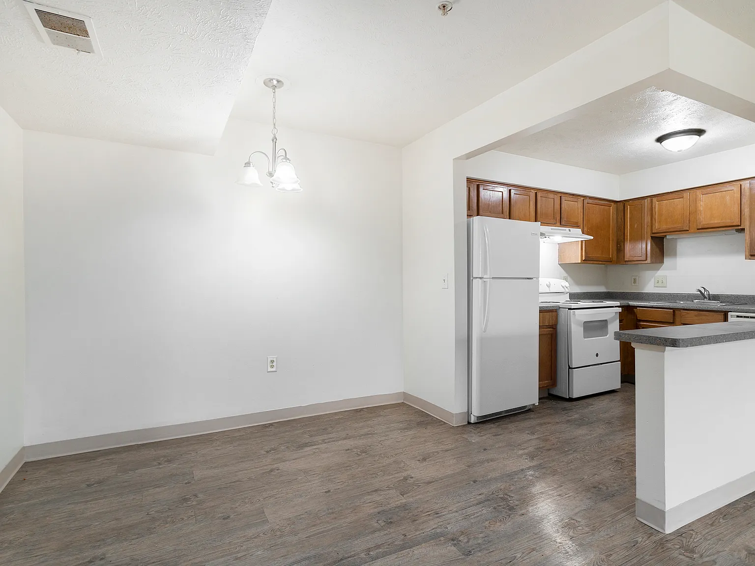 Arbor Hill Apts — Photo 4