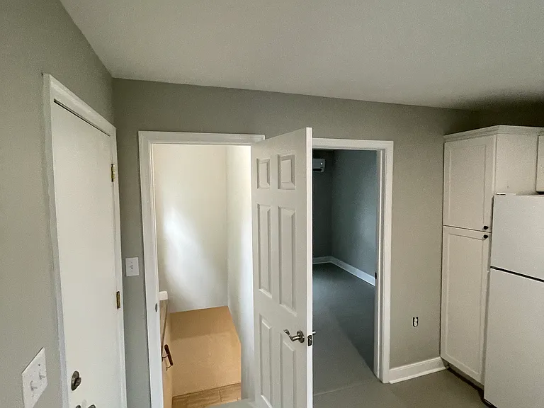 235 Port Republic Rd — Photo 11