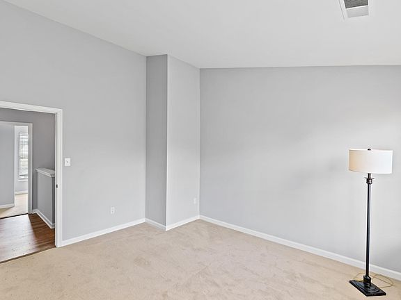 5th image of 43220 Chokeberry Sq