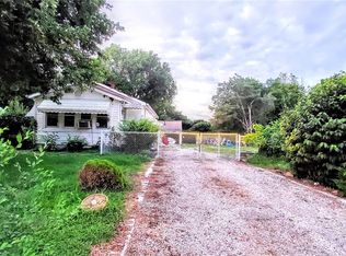 9117 Bunkum Rd, Fairview Heights, IL 62208