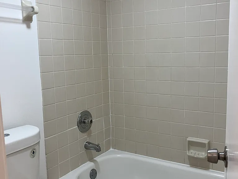 1520 NW 45th St #A-C — Photo 17