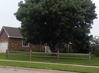 416 W Richard Rd, Goddard, KS 67052