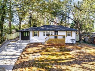 2177 Mark Trl, Decatur, GA 30032