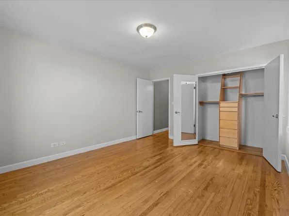 3260 Netherland Avenue image 8 of 8