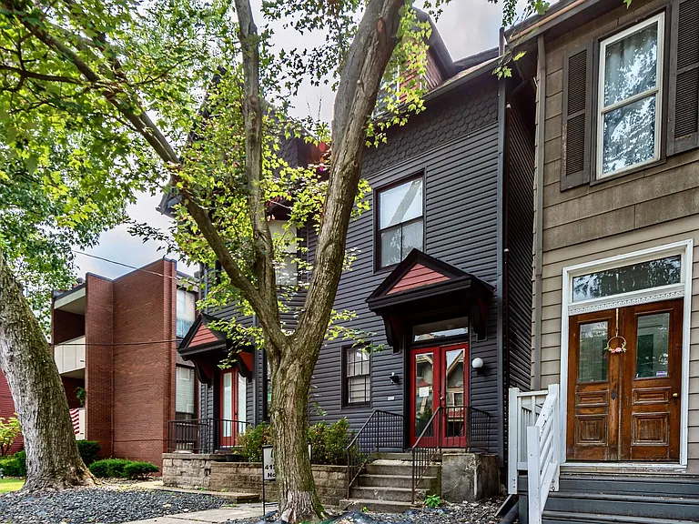 322 Lehigh Ave — Photo 1