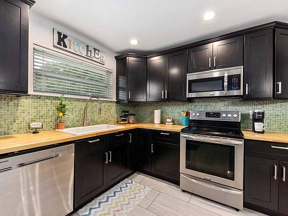 5th image of 6139 Pauline Ave