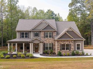 678 Gray Girls Rd, Senoia, GA 30276